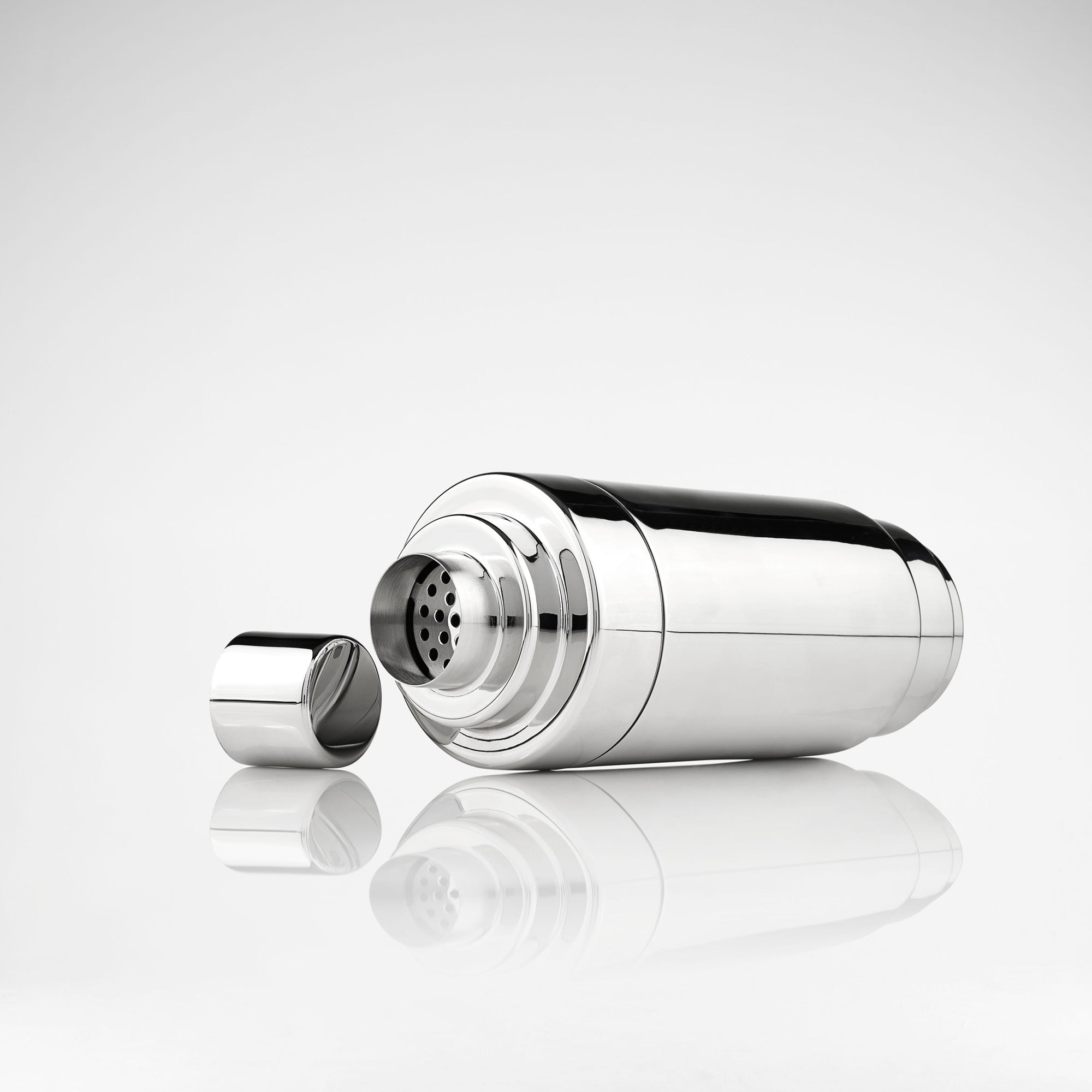 Manhattan Cocktail Shaker | Luxury Home Accessories & Gifts Manhattan Cocktail Shaker | Luxury Home Accessories & Gifts