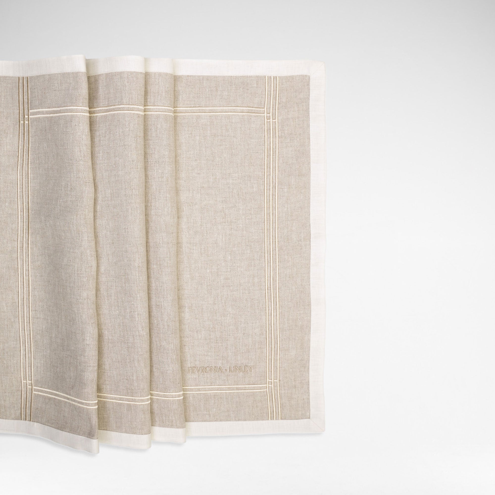 Deco Table Runner