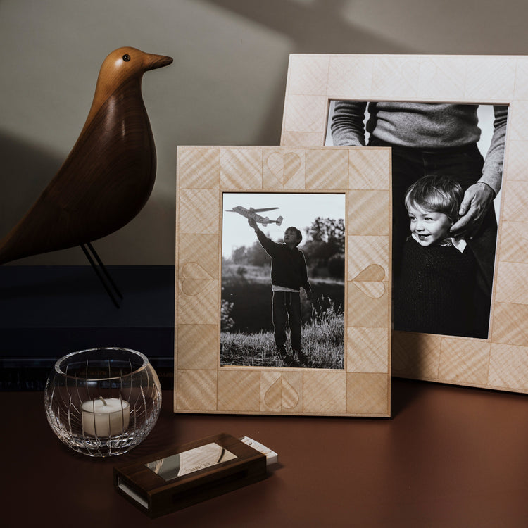 Henley Heart Sycamore Photograph Frame | LINLEY