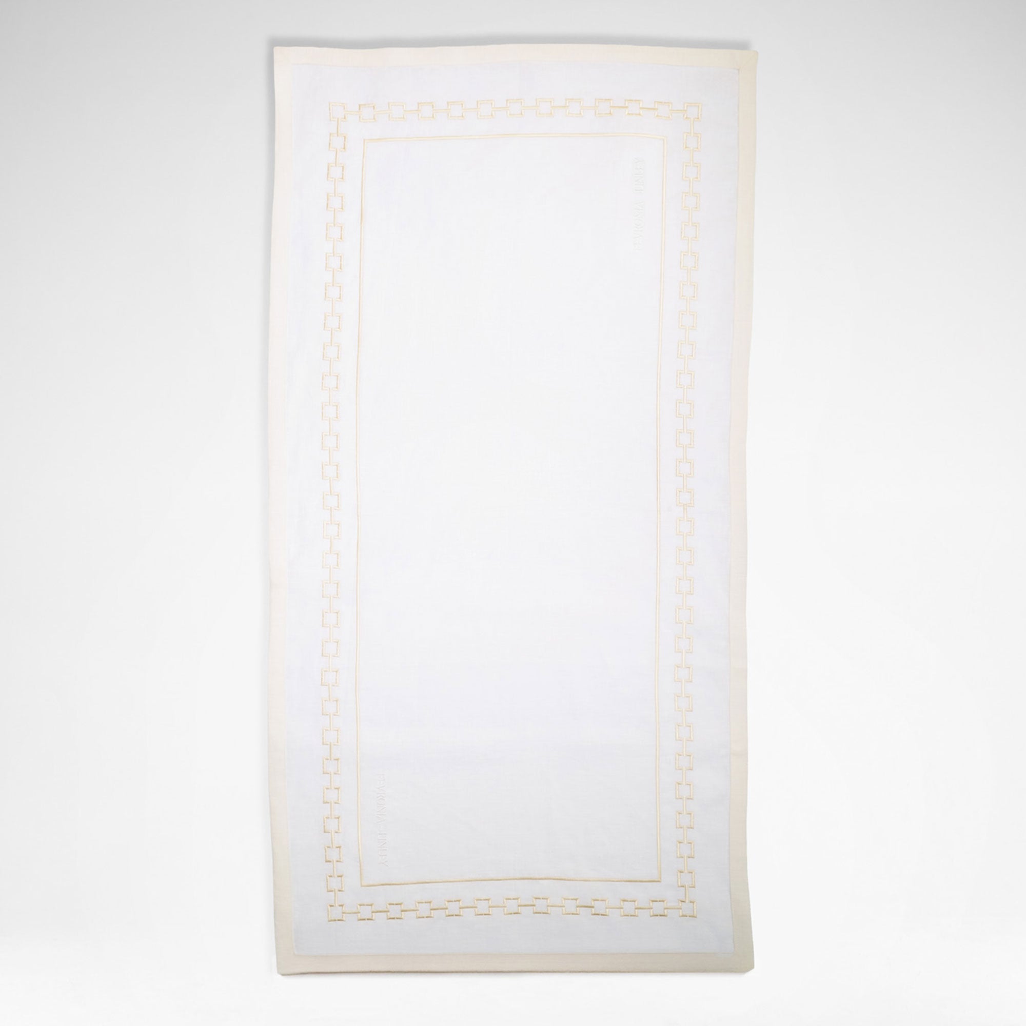 L-Chain Table Runner