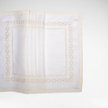 L-Chain Table Runner