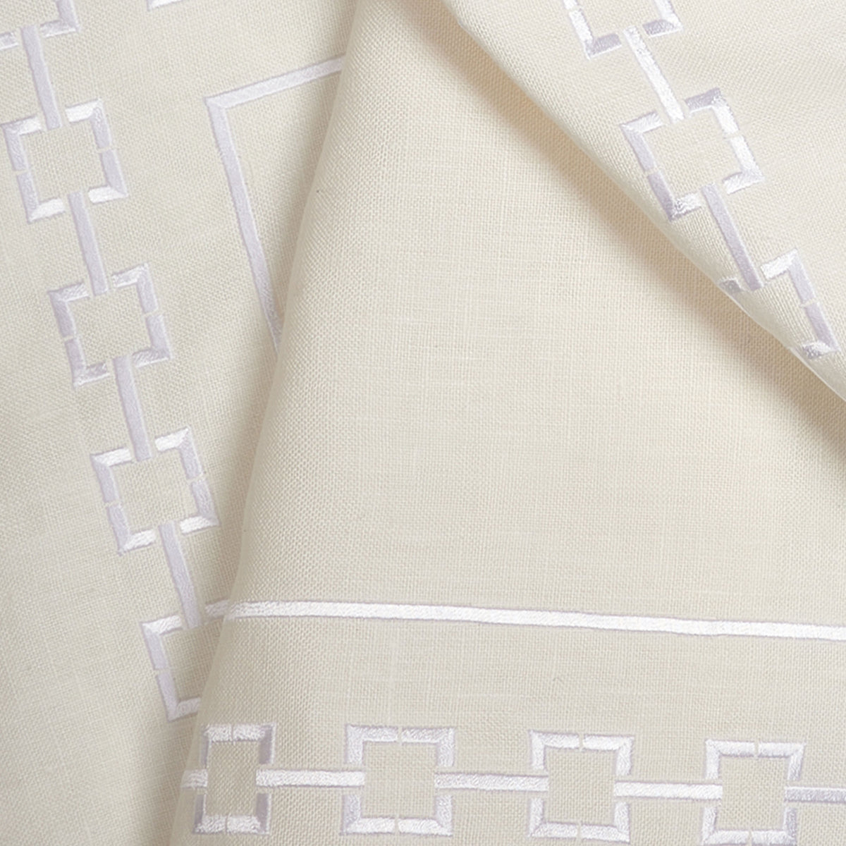 L-Chain Table Placemat - Set of 2