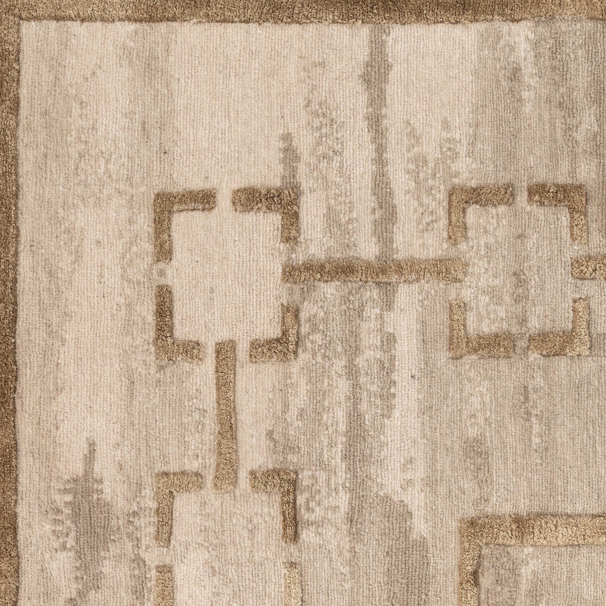 L-Chain Rug – LINLEY