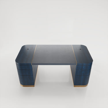 Luca Desk