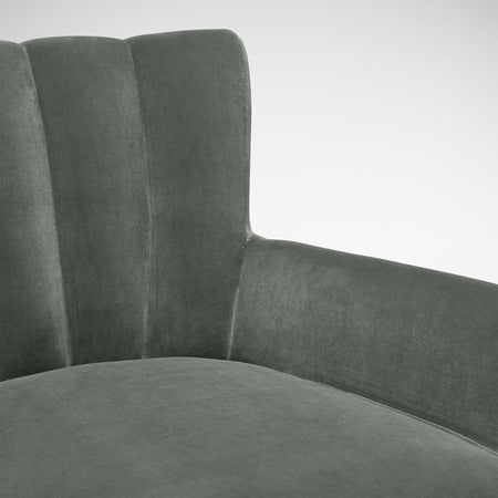 Cadogan Club Chair | Bespoke Design & Luxury Furniture | LINLEY