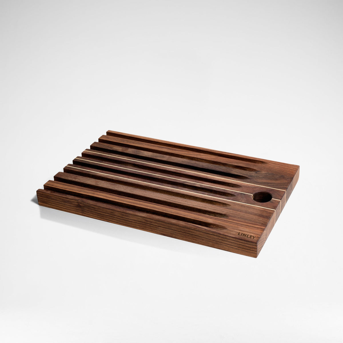 LINLEY Cuisine Bread Board | Luxury Home Accessories & Gifts | LINLEY