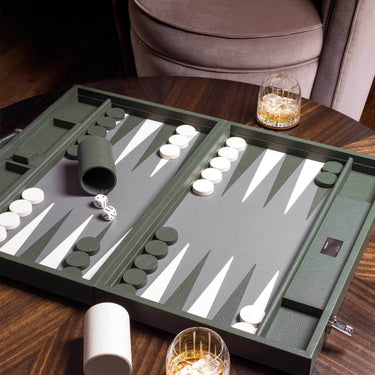 Backgammon bakélite set - Canada Backgammon bakélite set - Canada