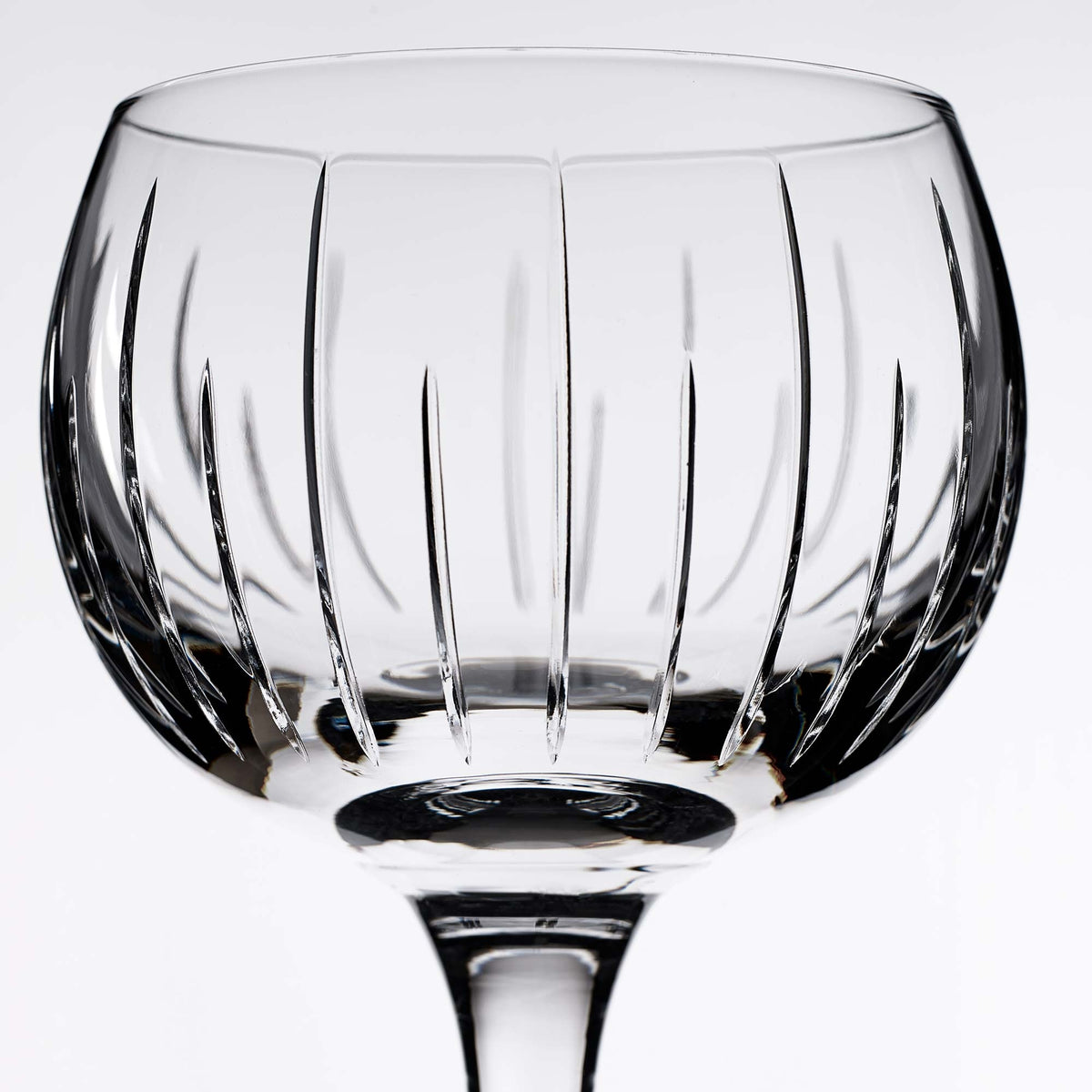 Trafalgar Gin Glass | Luxury Home Accessories & Gifts | LINLEY