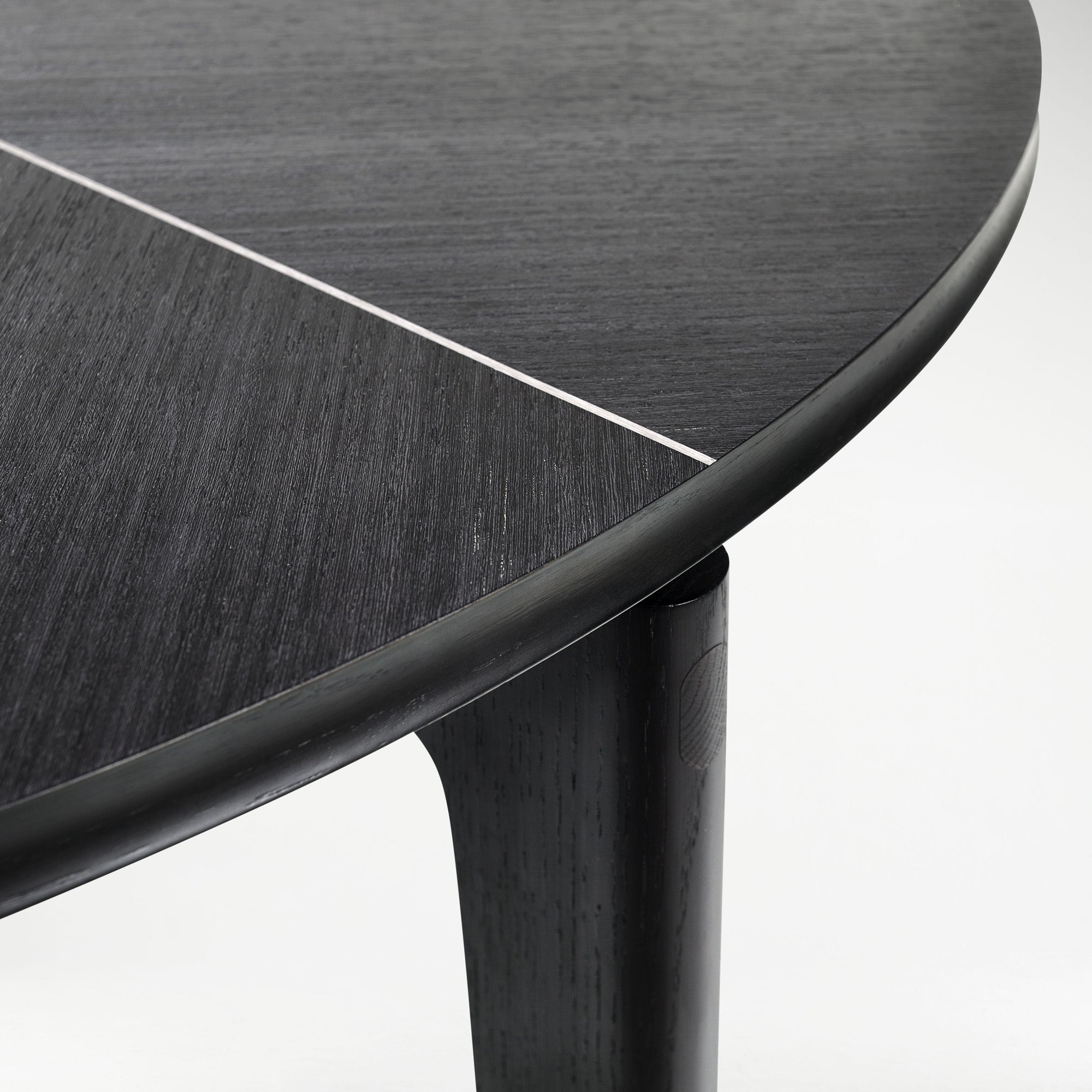 Savile Round Dining Table | Bespoke Design & Luxury Furniture | LINLEY