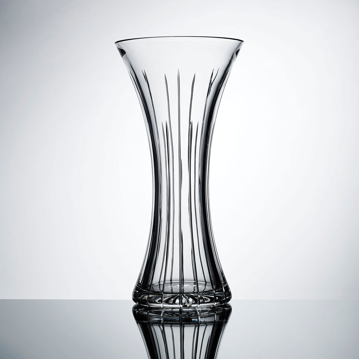 Trafalgar Fluted Vase | Luxury Home Accessories & Gifts | LINLEY