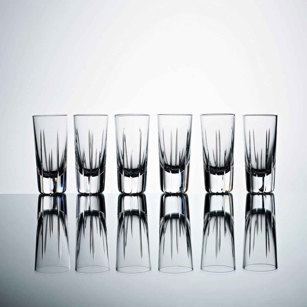 Trafalgar Shot Glass | Luxury Home Accessories & Gifts | LINLEY